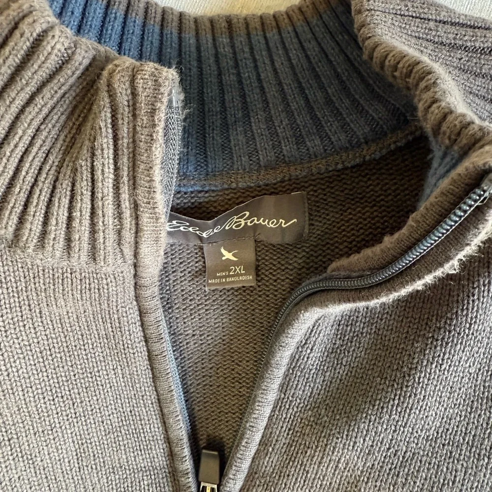 Eddie Bauer comfortable zip